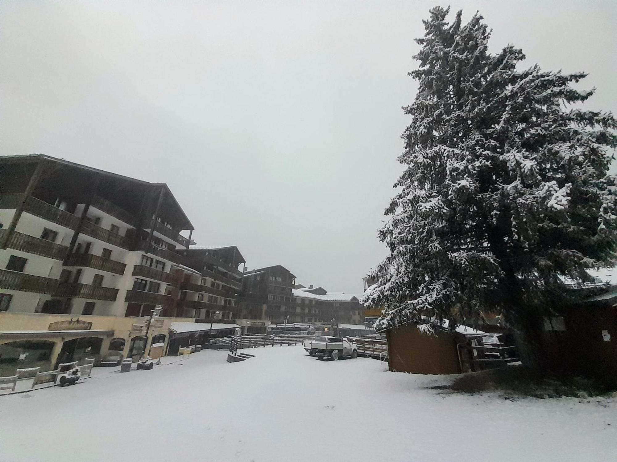Magnifique Studio Au Pied Du Telecabine D'Arrondaz Et Des Pistes De Ski โมดาน ภายนอก รูปภาพ